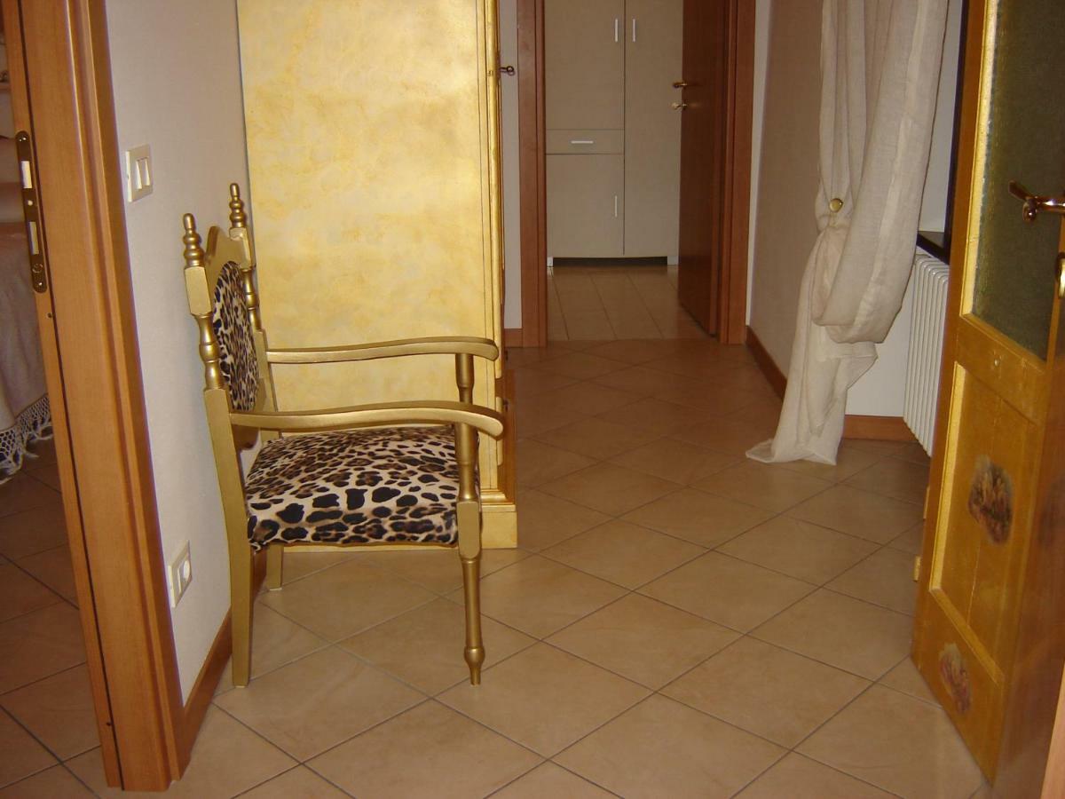 Casa Del Sole Appartamento N° 2 White And Gold Room Gavardo Eksteriør bilde