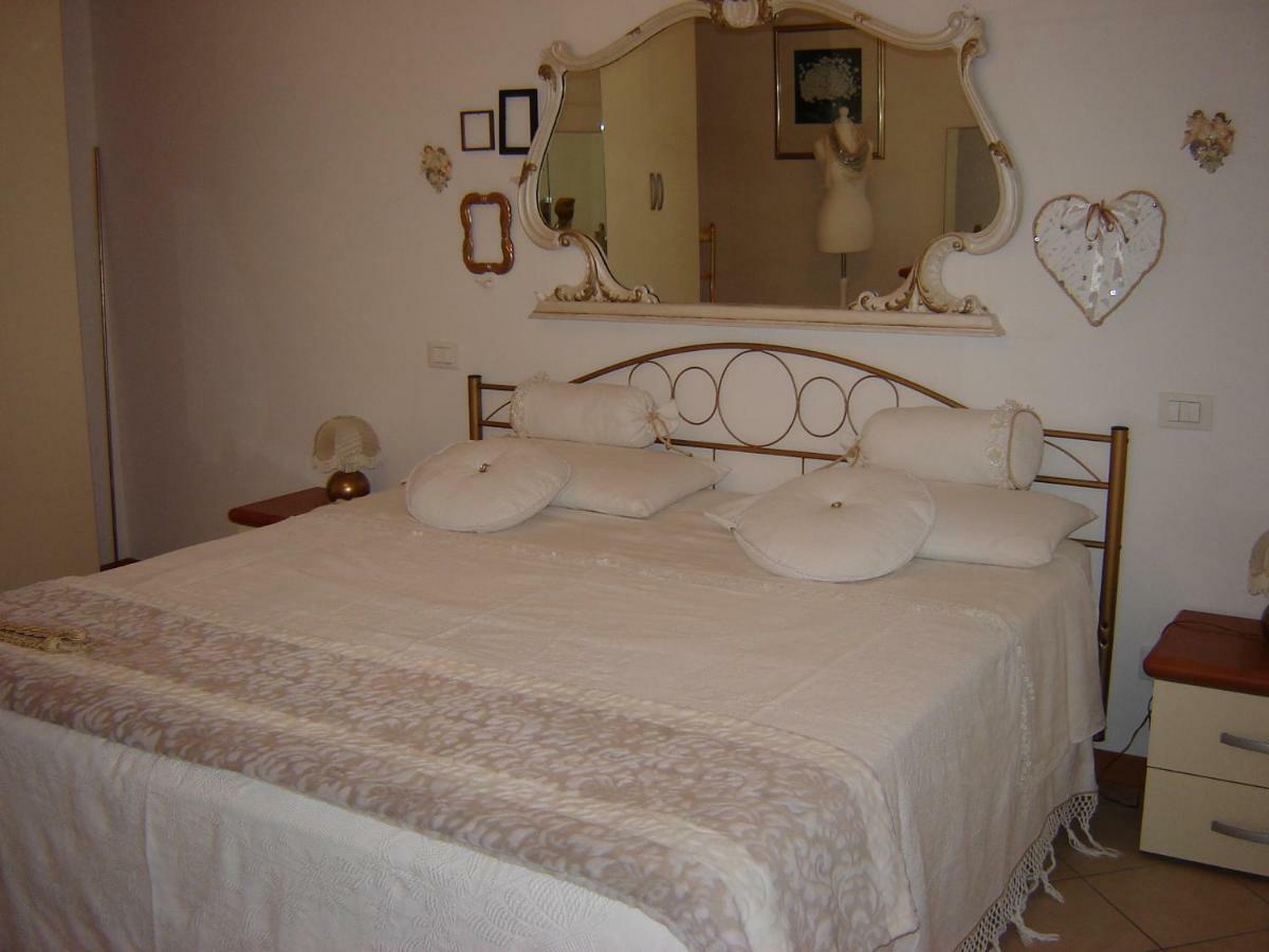 Casa Del Sole Appartamento N° 2 White And Gold Room Gavardo Eksteriør bilde