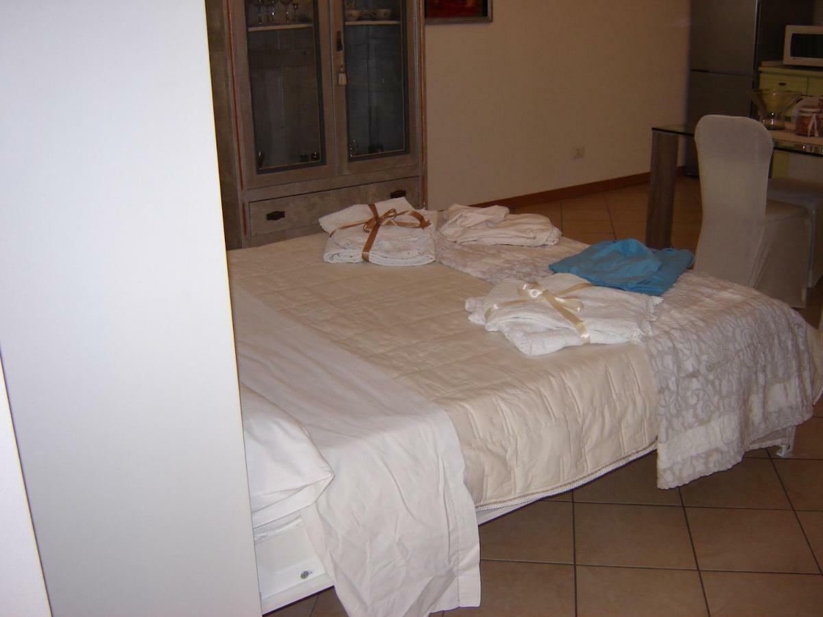 Casa Del Sole Appartamento N° 2 White And Gold Room Gavardo Eksteriør bilde